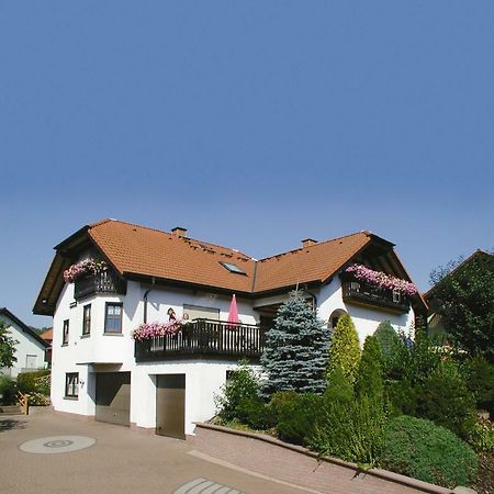 Gaestehaus Klein Hilders Bagian luar foto